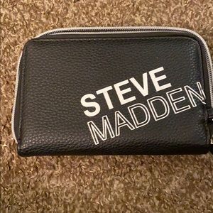 Steve Madden wallet